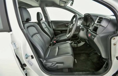 Kursi Baris Pertama Honda BRV Malang